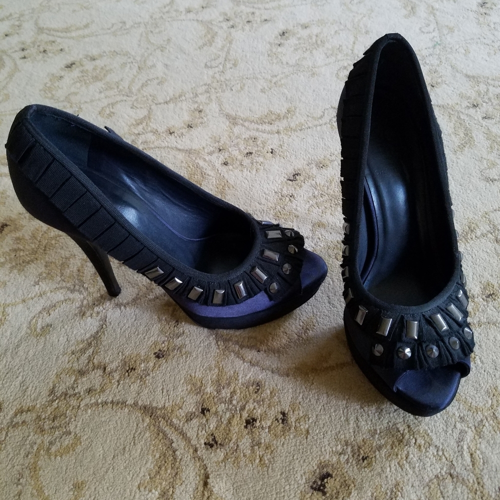 Tory Burch navy and black peep toe pumps